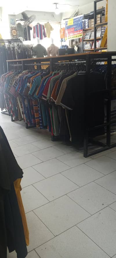 garment shop k lie salesman ki zarorat he