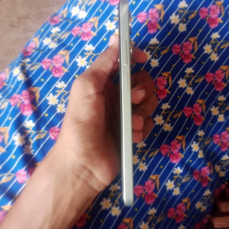 Realme Note 60x 1