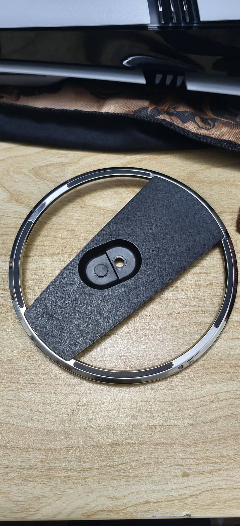 PS5 Slim / Pro Vertical Stand 2