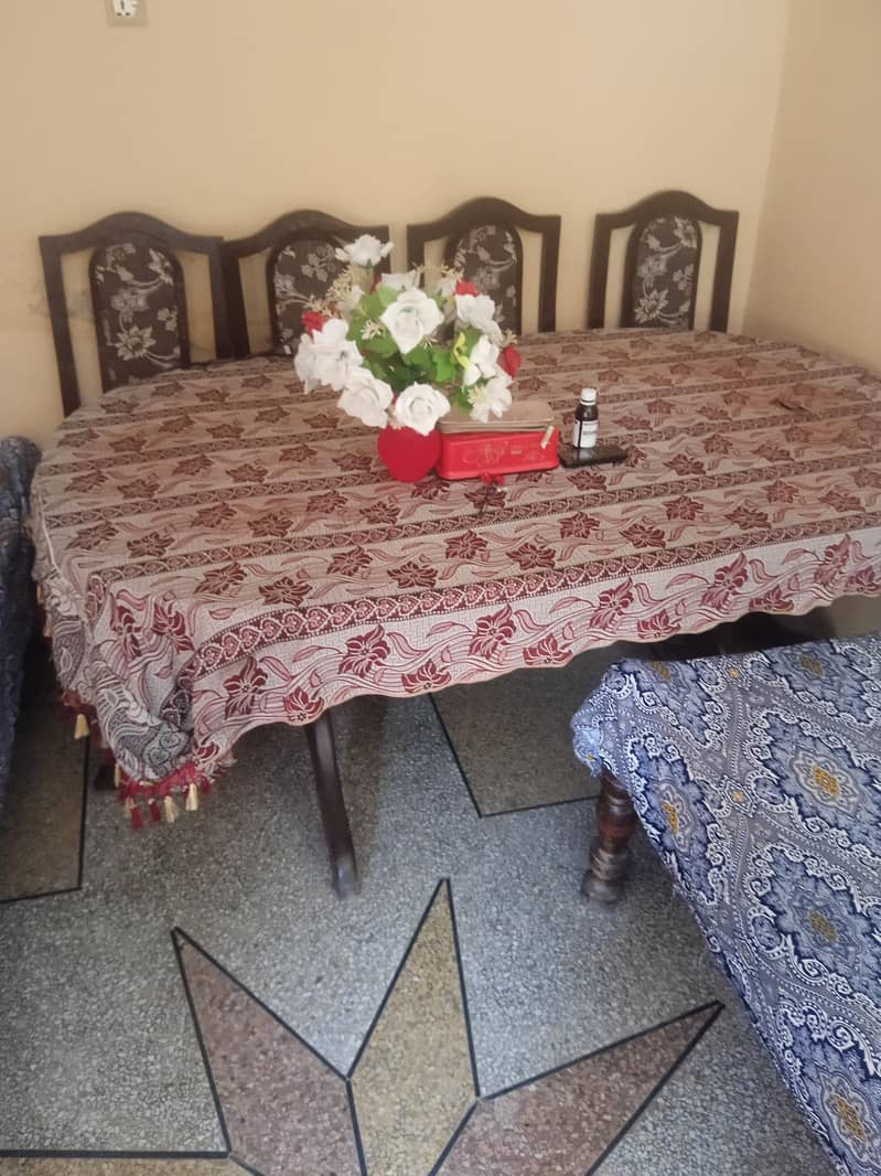 dining table 0