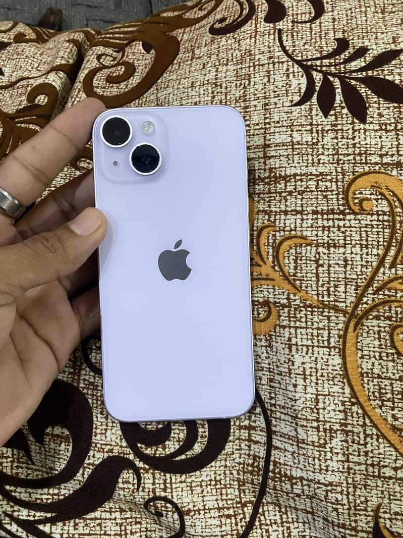 Apple iPhone 14 2
