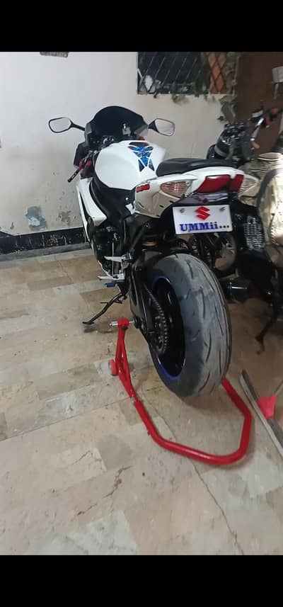 suzuki gsx600 2009 15