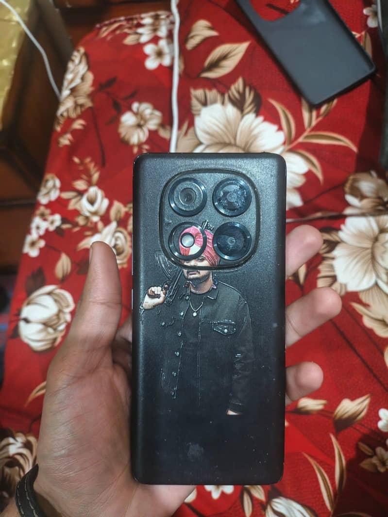 Xiaomi Redmi Note 14 Pro 1