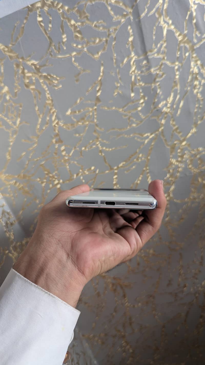 Google Pixel 6 Pro 2