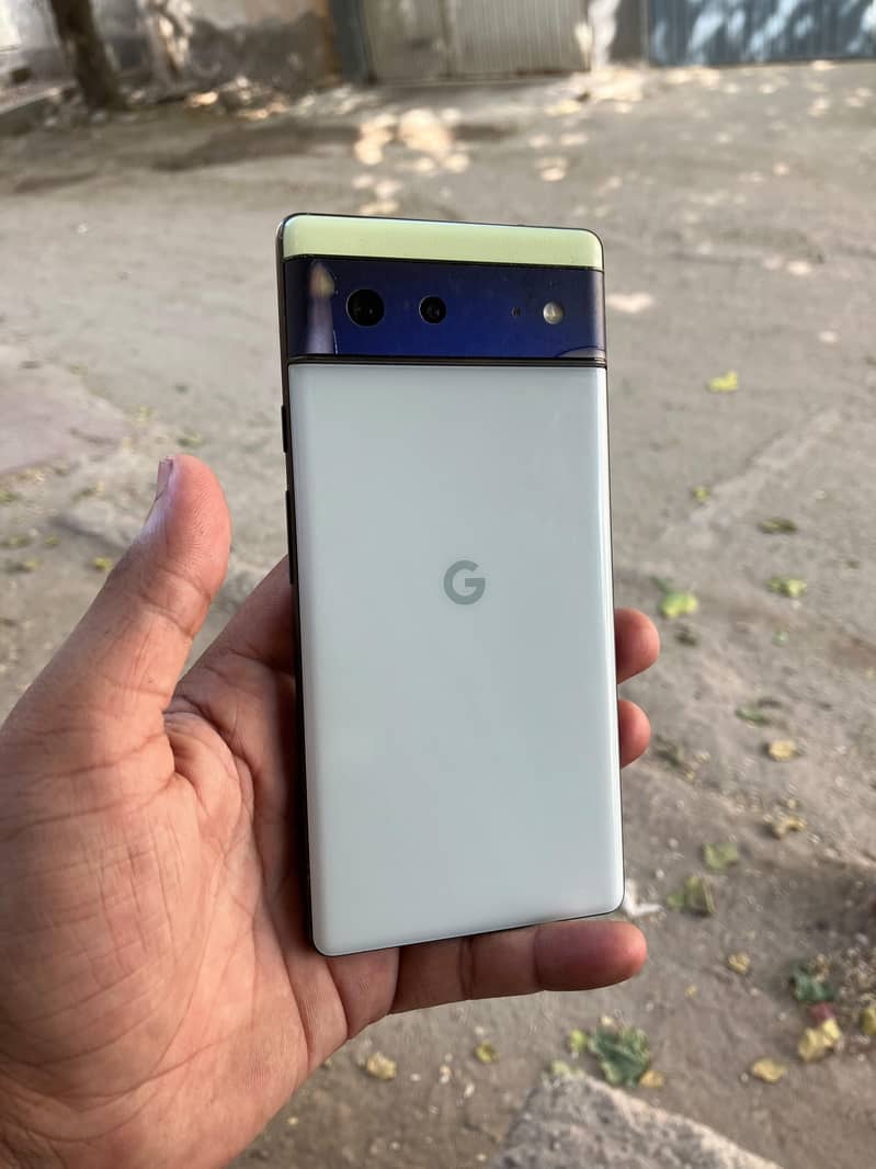 Google Pixel 6 0