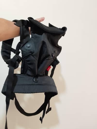 NUBY brand baby carrier bag- 10/10.