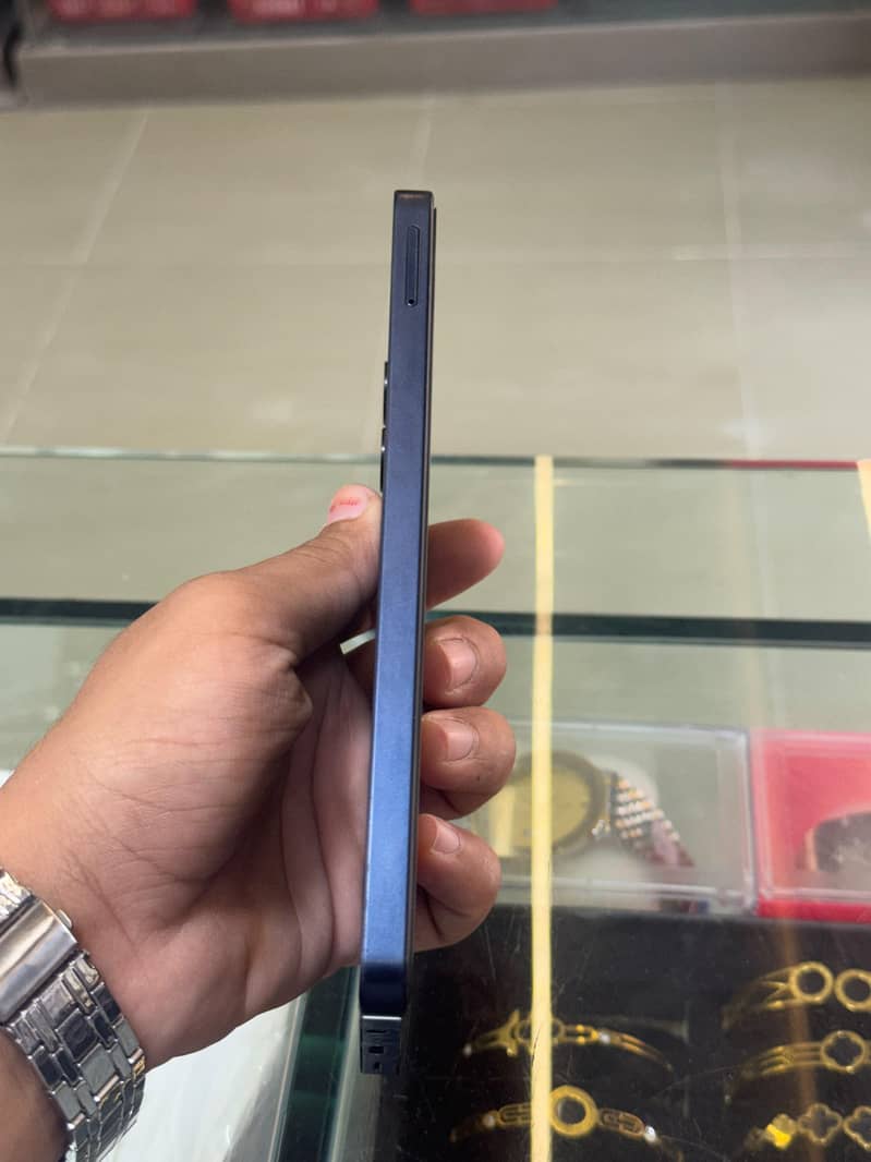 Samsung Mobile A06 0