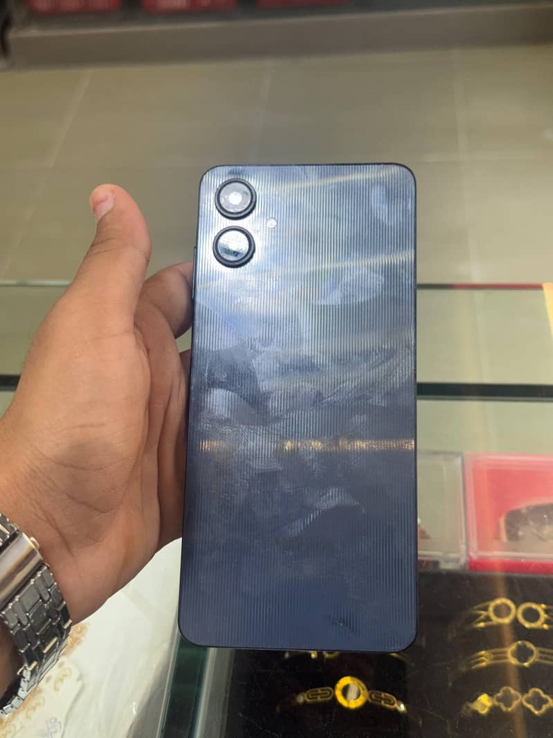 Samsung Mobile A06 1