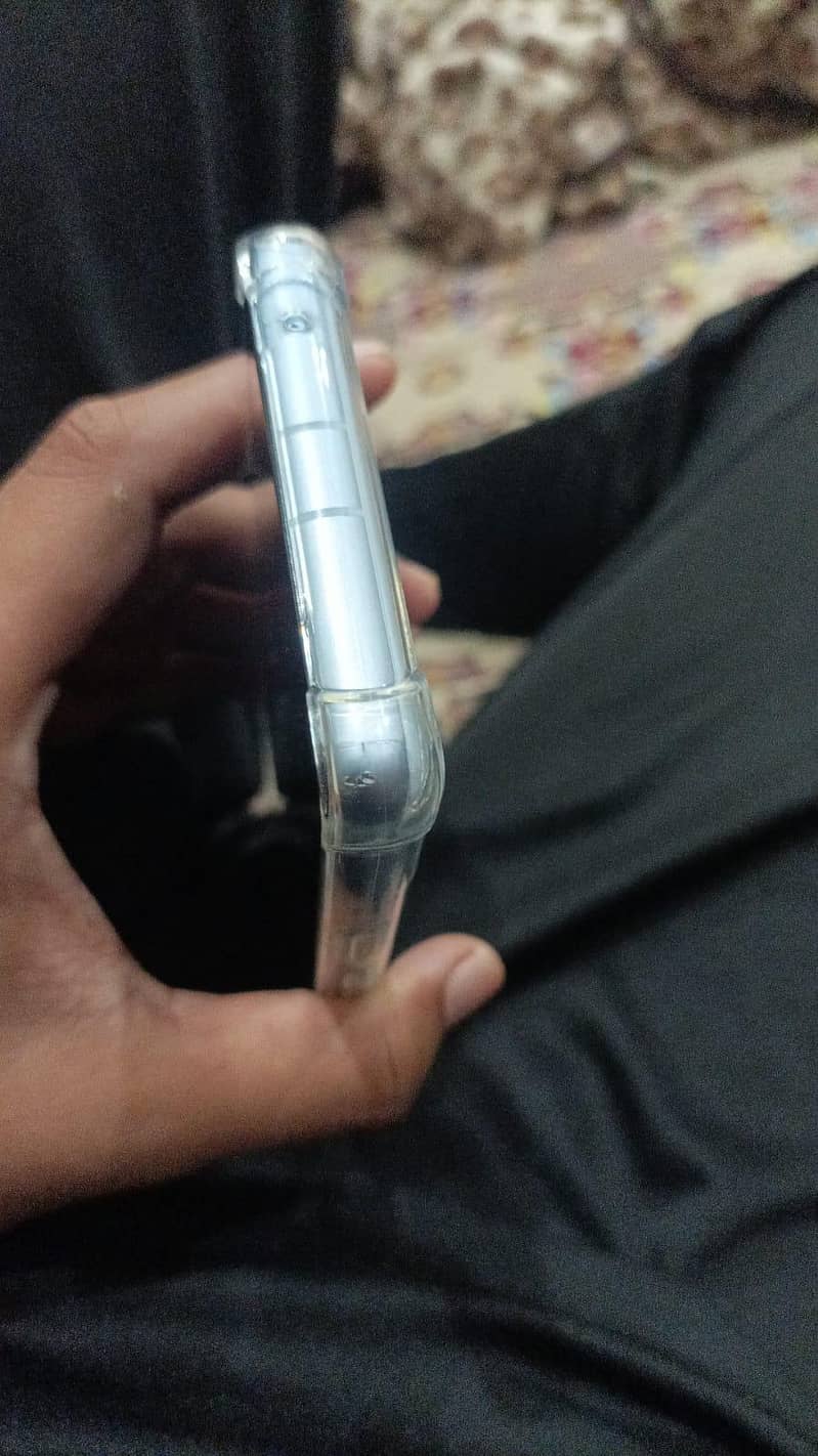 Google Pixel 7a 1