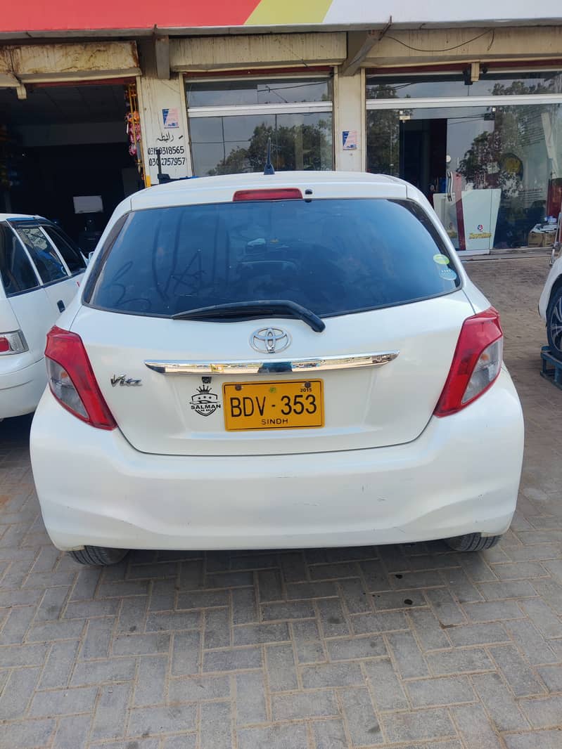 Toyota Vitz 2012 1