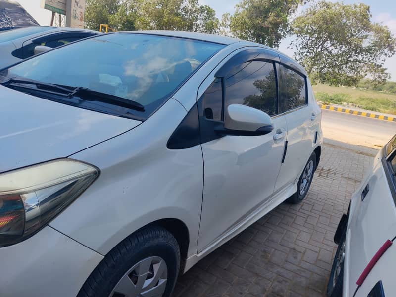 Toyota Vitz 2012 7