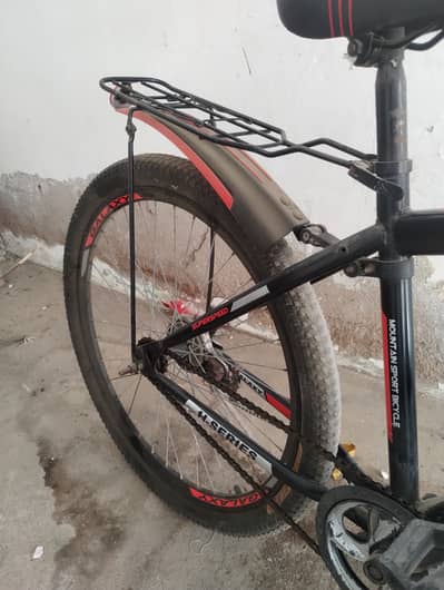USED BICYCLE AS A 10 / 9 CONDITION.
