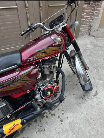 CG 125 21 model