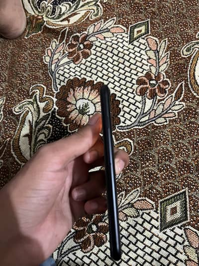 Apple iPhone SE 3