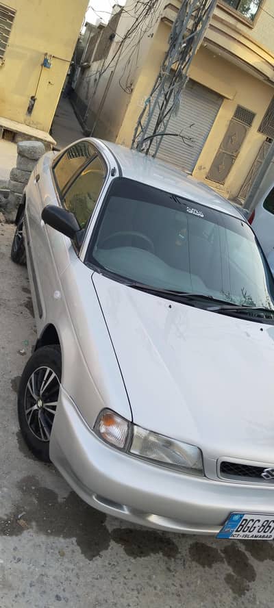 Suzuki Baleno 2000