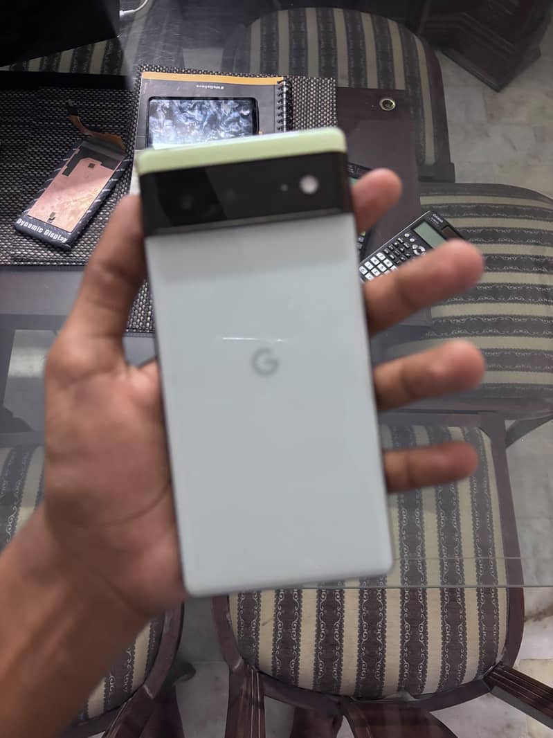 Google Pixel 6 3