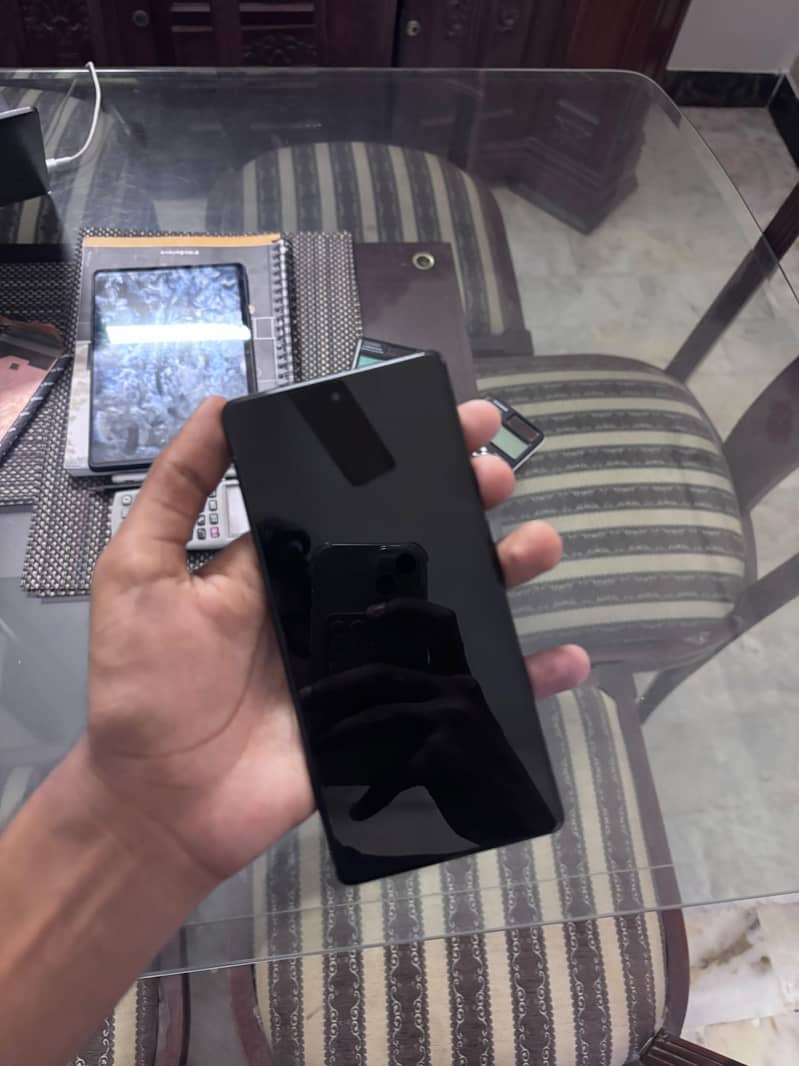 Google Pixel 6 4