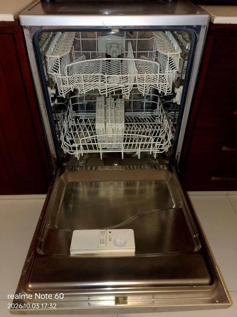 Indiset DIsh washer 2