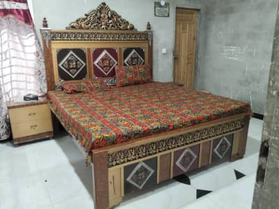 bed dressing side table
