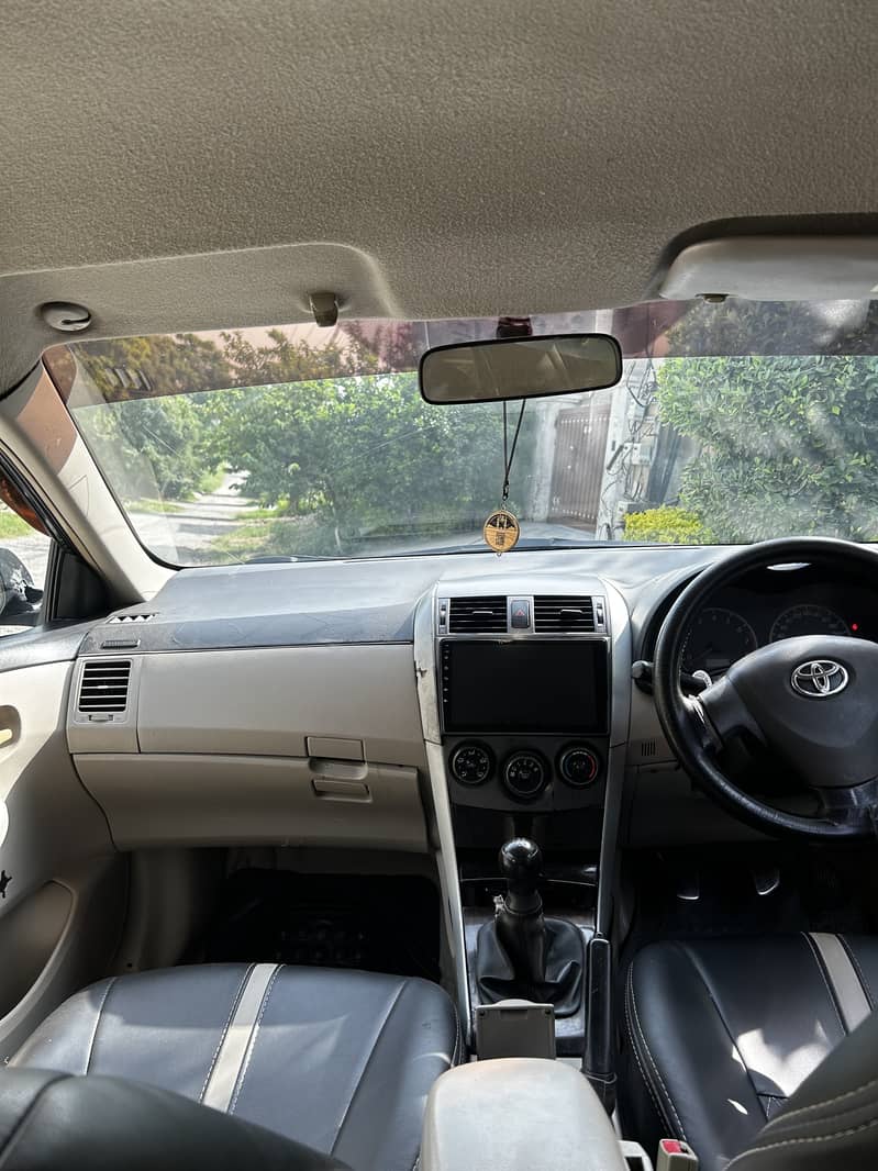 Toyota Corrolla, 2012 Model 2