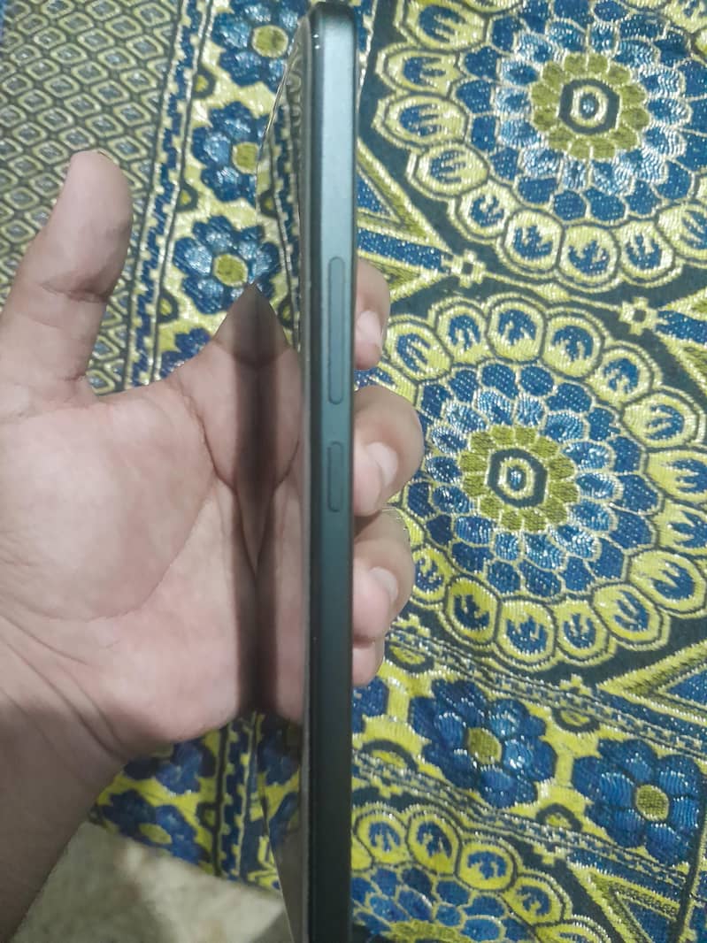 Xiaomi Redmi Note 15 Pro 3