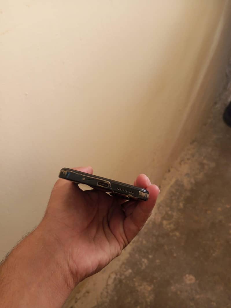 Xiaomi Redmi 12 3