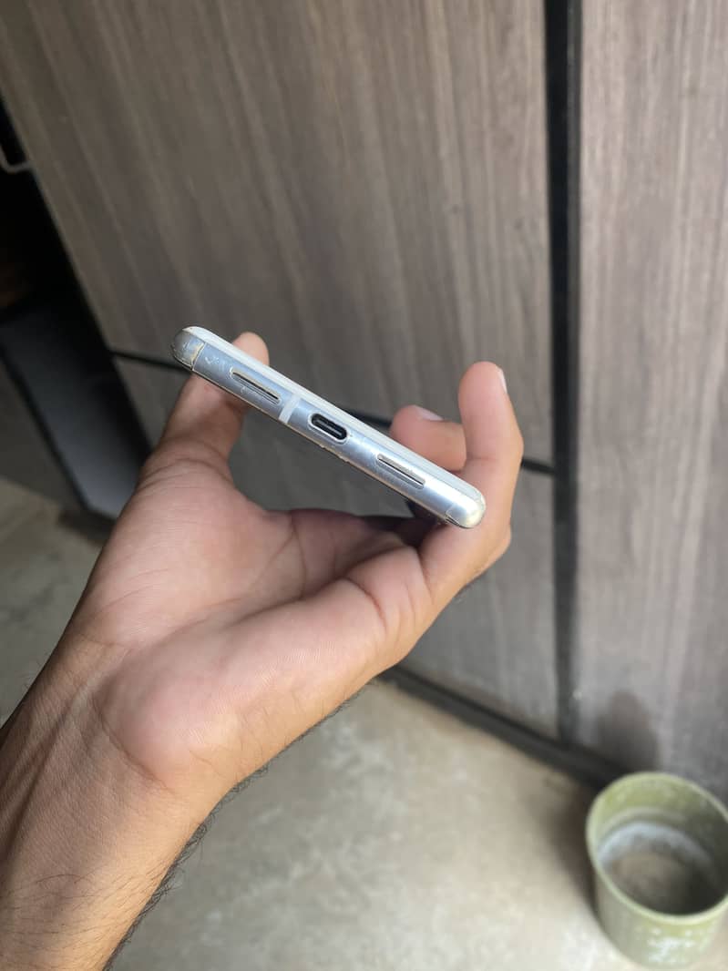 Google Pixel 6 Pro 2