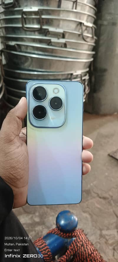 Infinix Hot 40 Pro