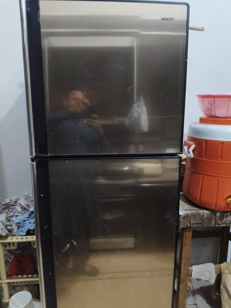 fridge orient 10/9 condition 1