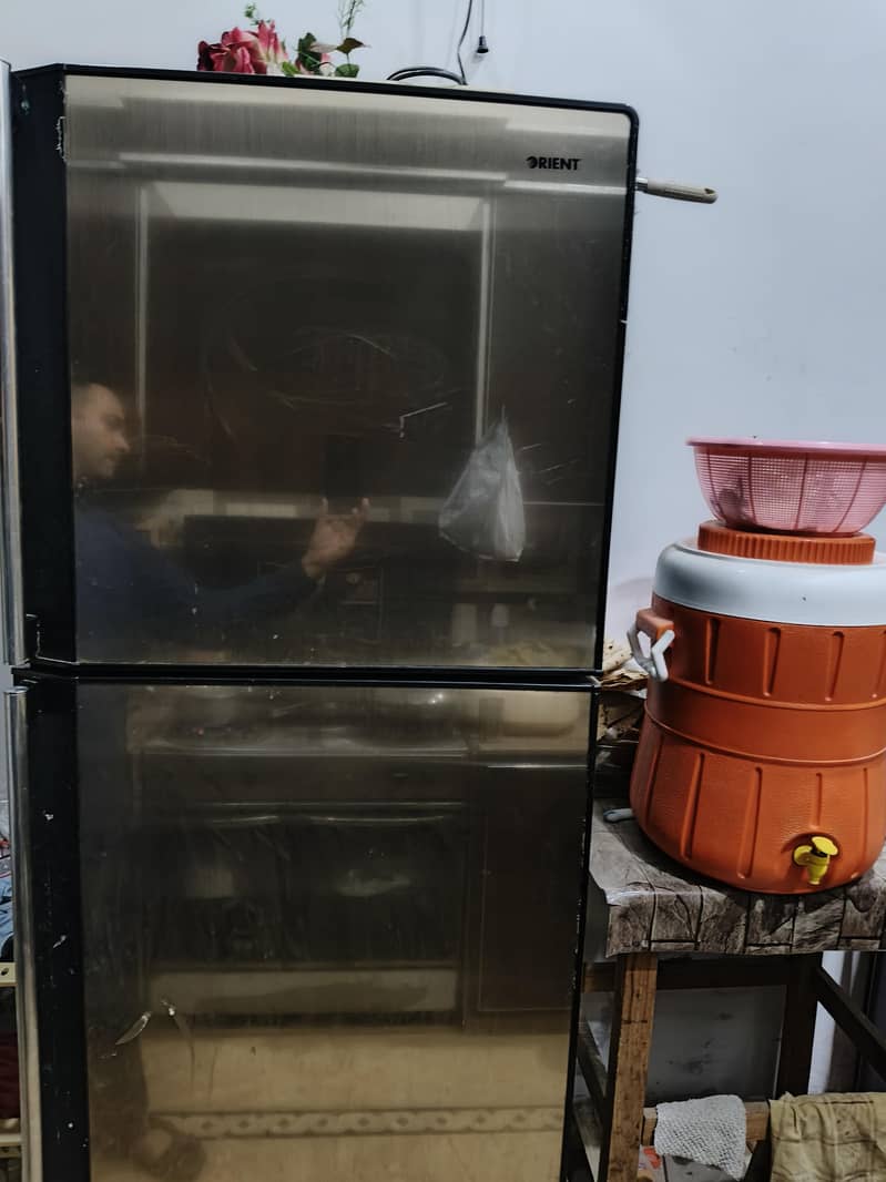 fridge orient 10/9 condition 2