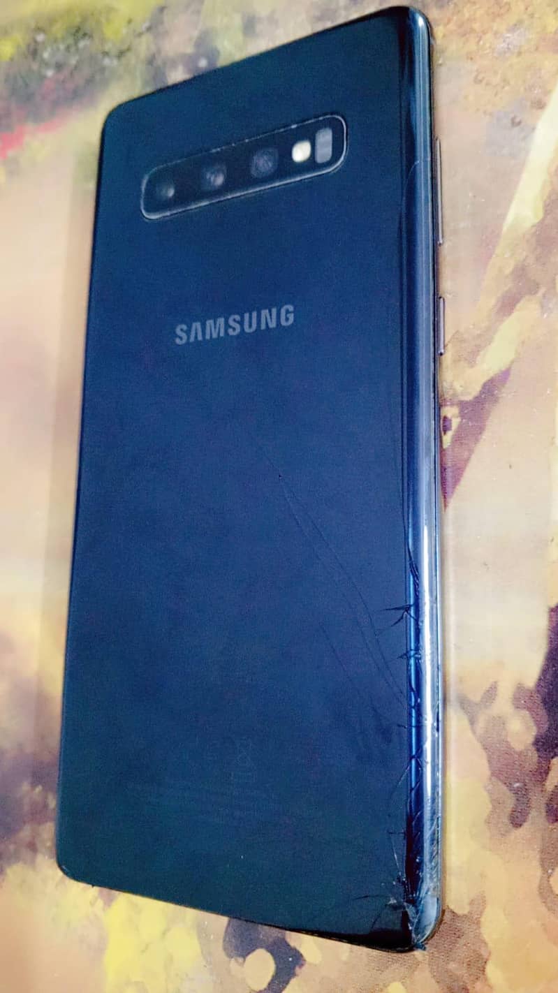 Samsung Mobile S10 Plus 1