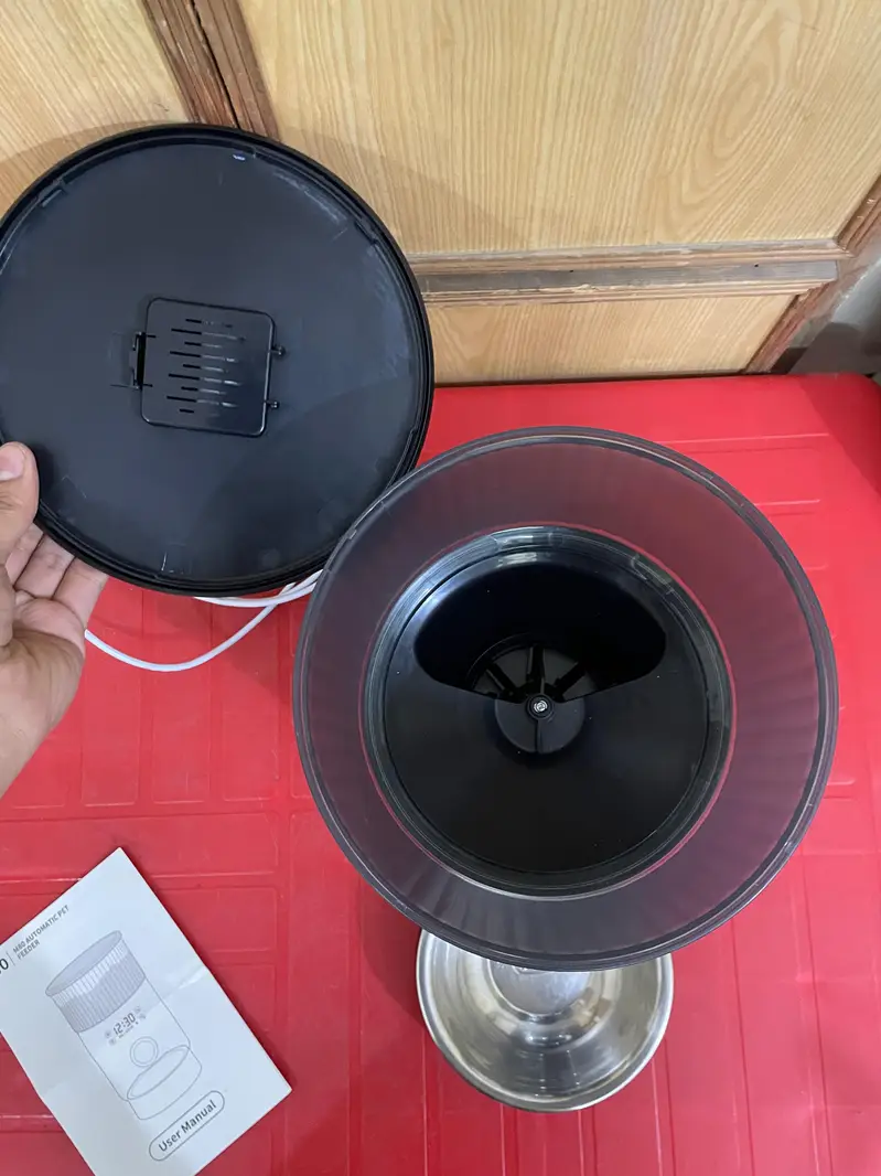 Automatoc Digital Electric Rechargeable Cat Feeder — photo 5