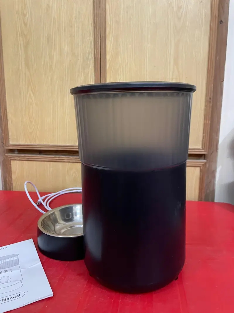 Automatoc Digital Electric Rechargeable Cat Feeder — photo 6