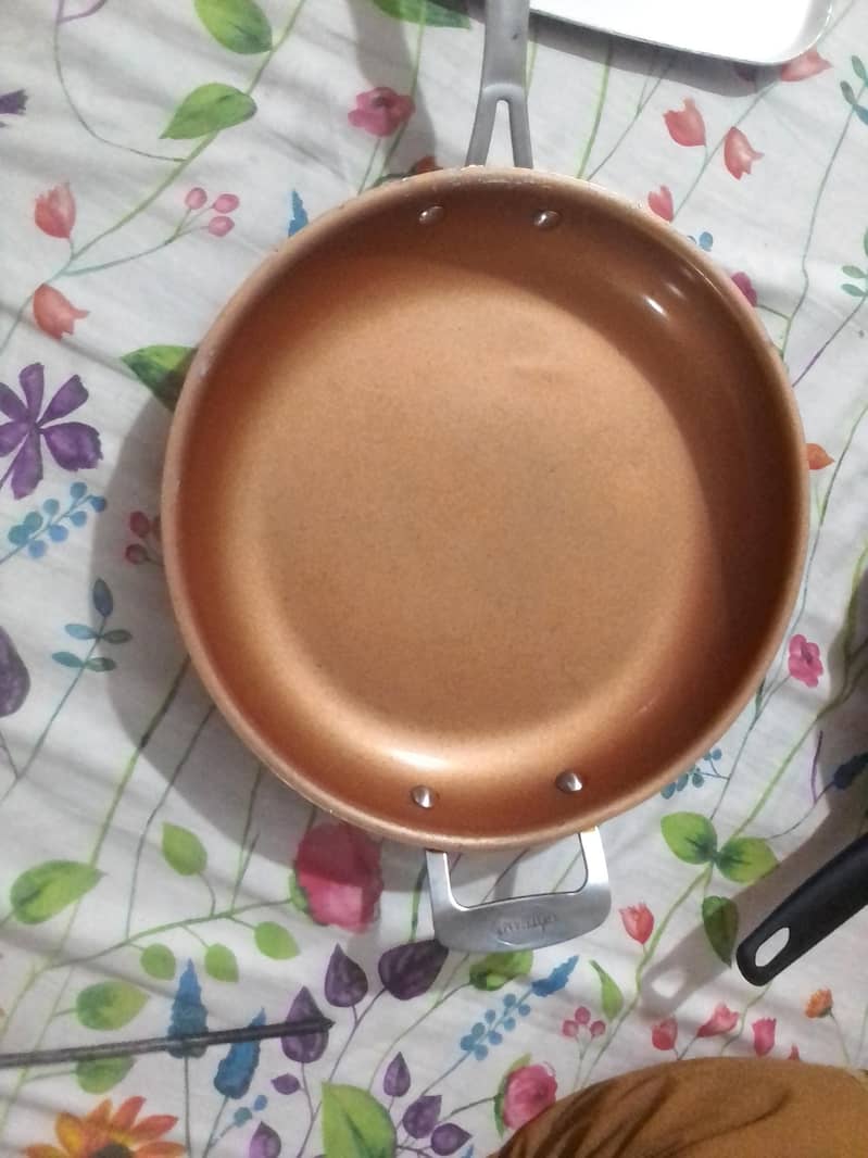 nonstick cookware 4