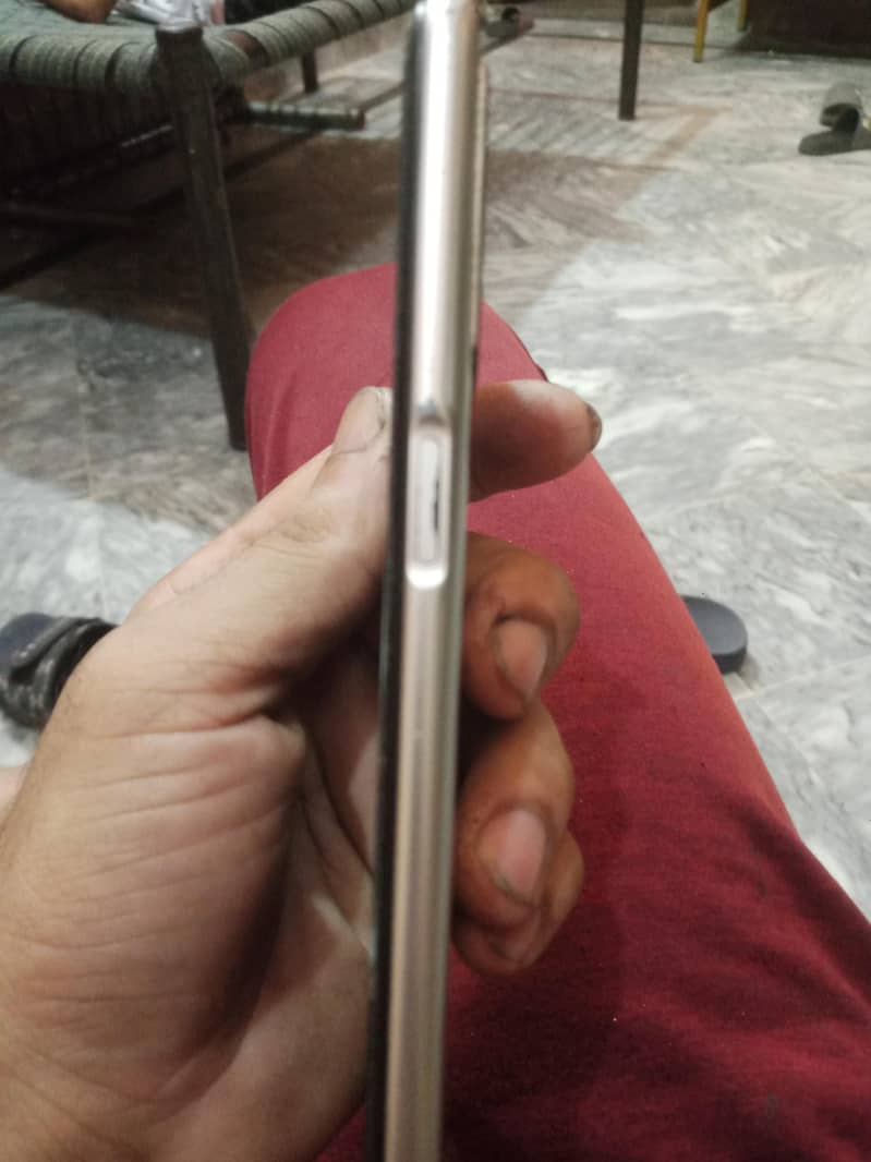 OPPO A16 0