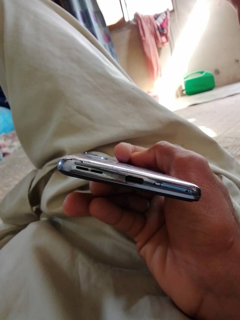 One Plus 9 5g single sim 2