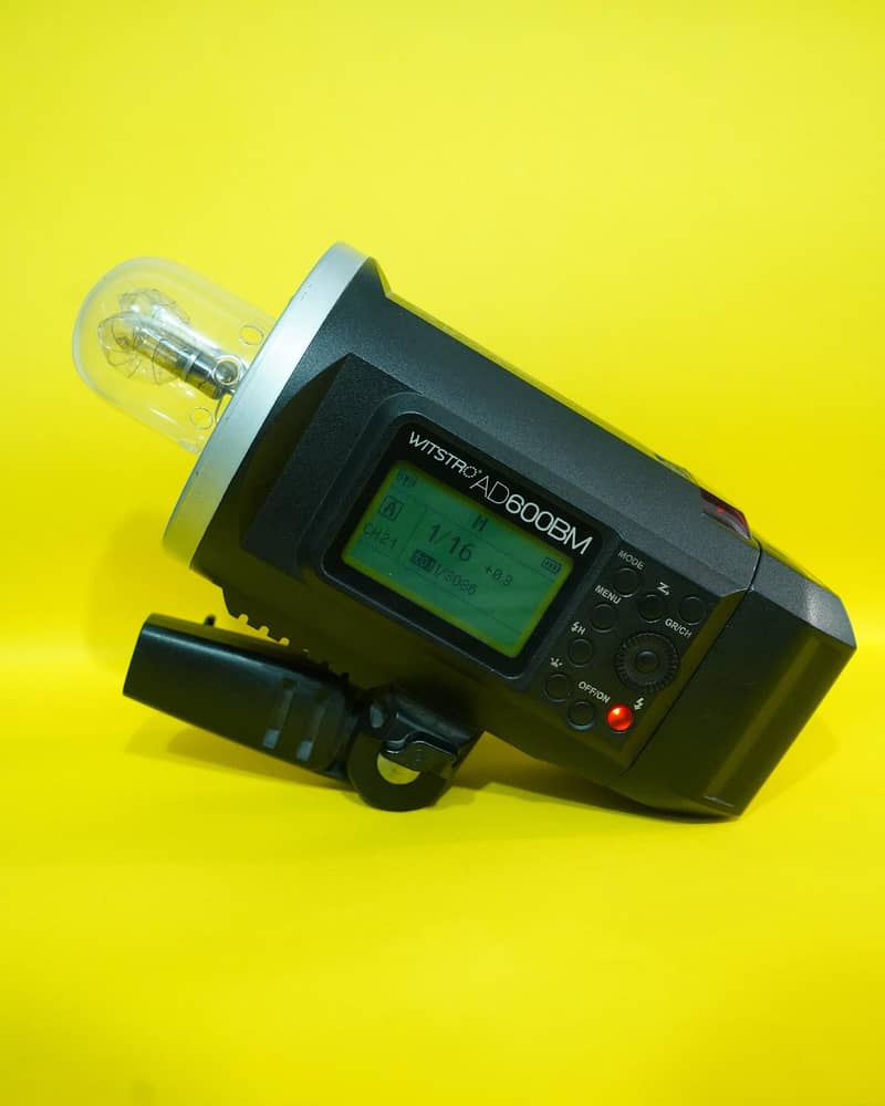 *AD600BM* – Studio Flash 2