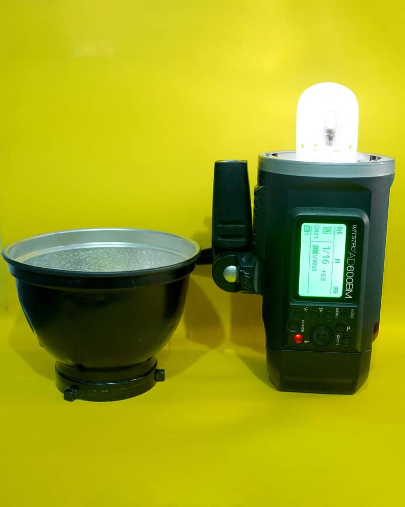 *AD600BM* – Studio Flash 3