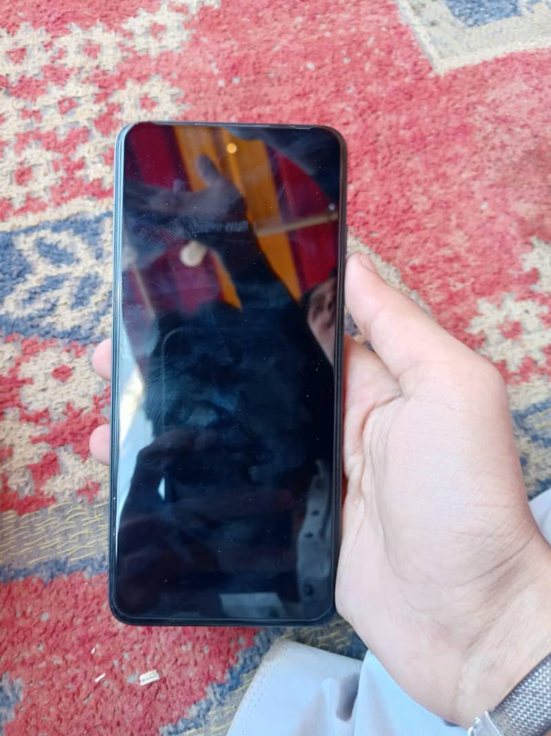 Tecno Spark 20C 4