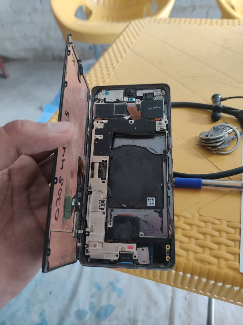 Google Pixel 7 Pro 12/256 dead 1