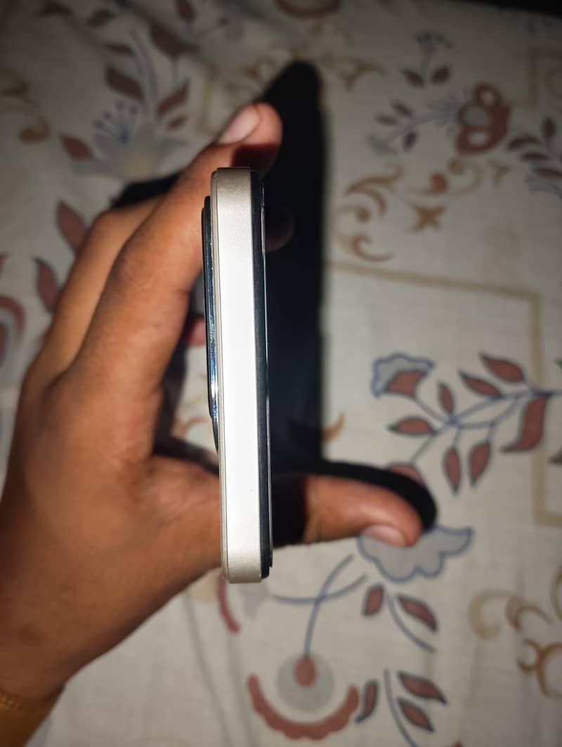 nubia A56 3