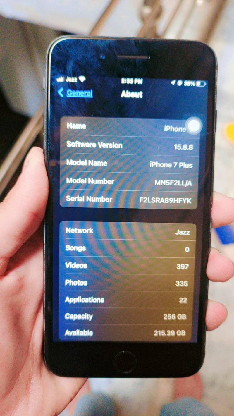 Apple iPhone 7 Plus 3