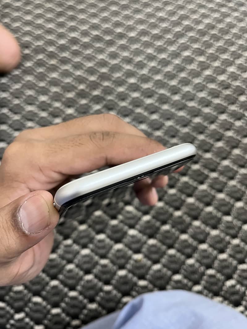 Apple iPhone SE second generation 20 model 2