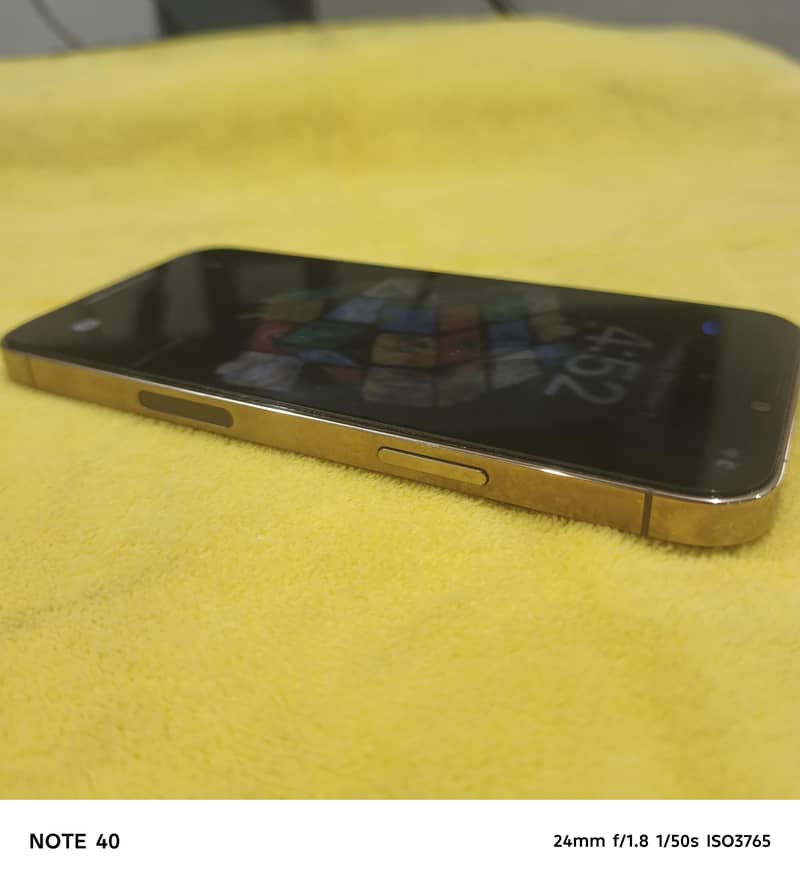 Apple iPhone 12 Pro 4