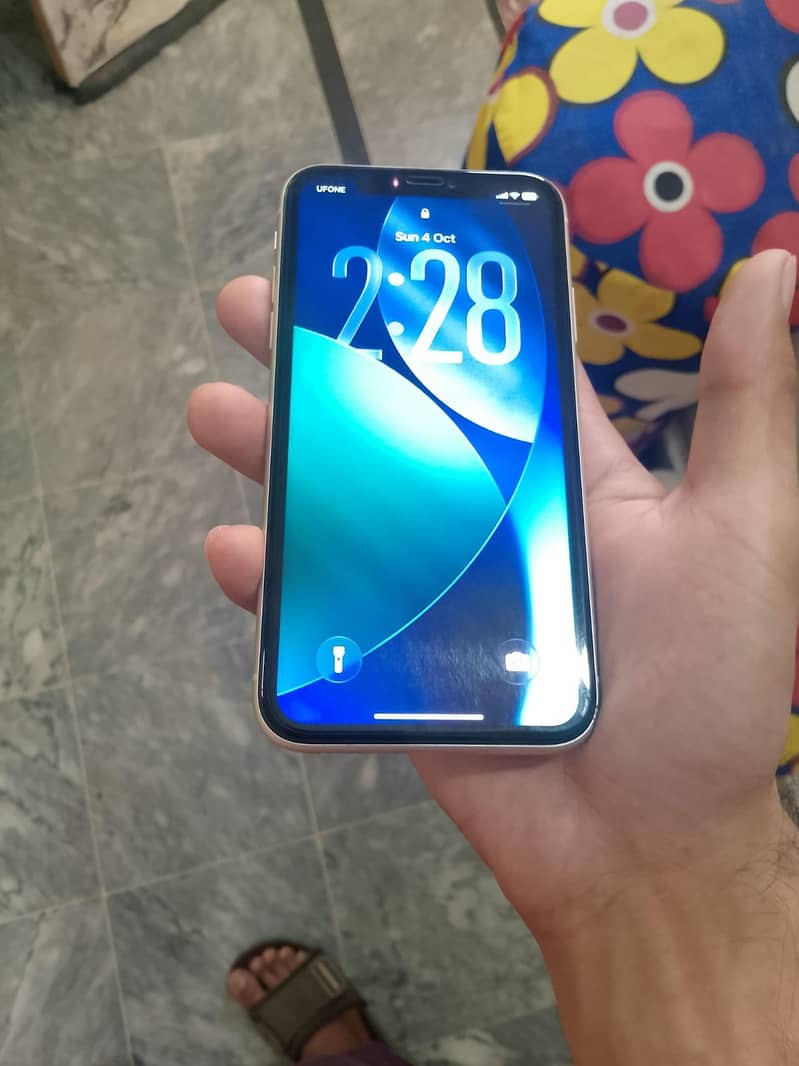 Apple iPhone 11 1