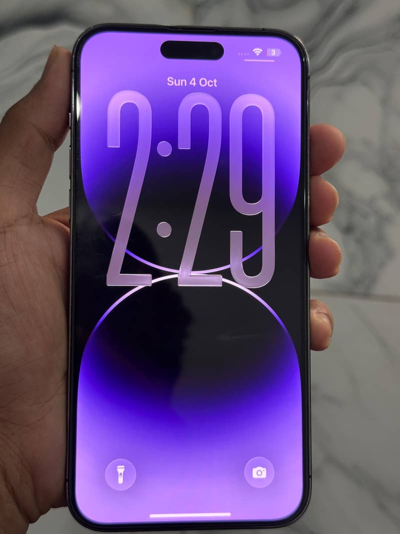 Apple iPhone 14 Pro Max 1