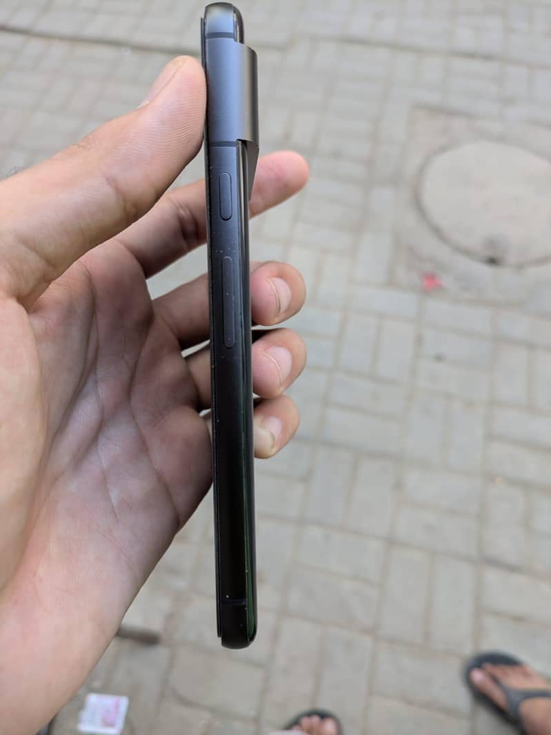 Google Pixel 8 2