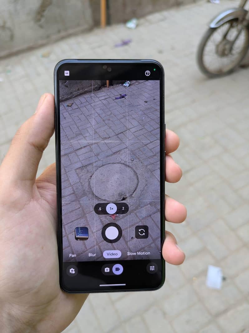 Google Pixel 8 7