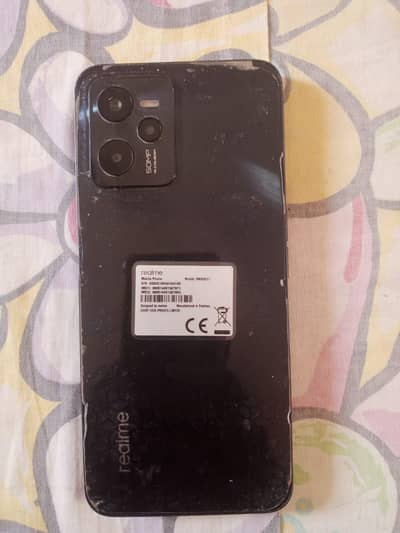 Realme C35