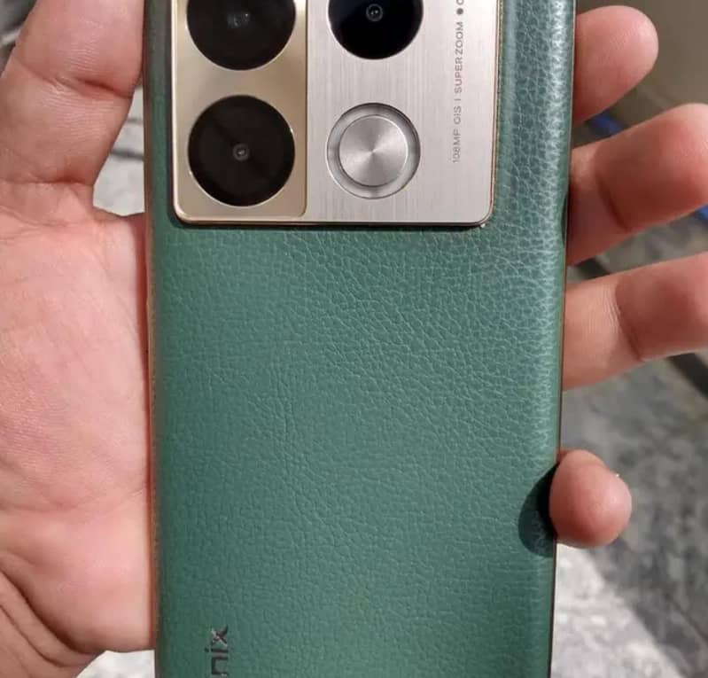 Infinix Note 40 Pro 1